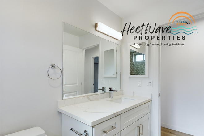 Seaside Commons - Seaside Commons Apartments