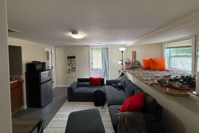 Front Door / Living Area - Basement Apartment, Walk to Campus, Off Street Parking
