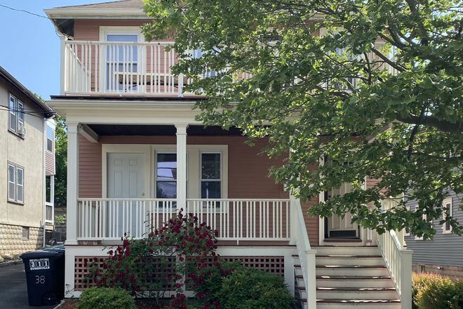 Front - 38 Chetwynd  RD - 3BR & 4BR apts.  No Fee