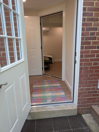 entry into foyer/mudroom, interior door to apartment - New 1 bedroom private apartment home, light-filled, fully furnished, full kitchen, 20 min to UMD