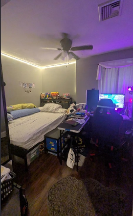 Bedroom - $1050 - $1075 Room in 4 Bed with In Unit Laundry on Hillside Apartments