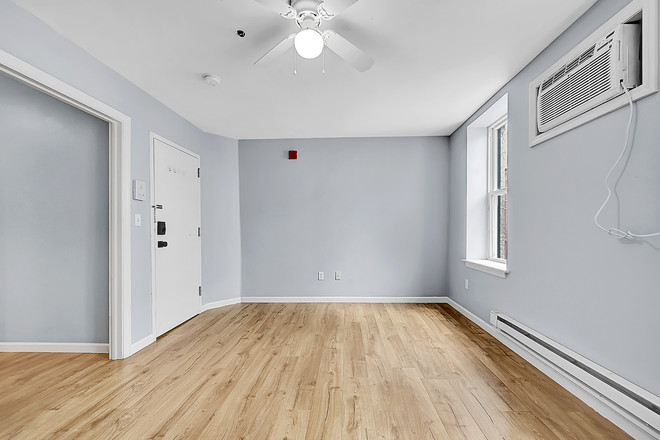 Bedroom - Private Studio Apartment for Rent