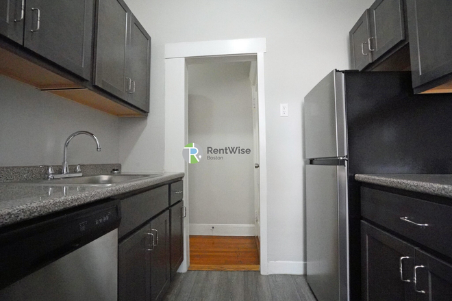 1 - SEPT 2026 – Updated Apartments at 151 Highland St, Mission Hill