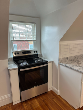 stove - East Side Apt. 1 Bed, 1 Bath, $1,850 -Avail. Now
