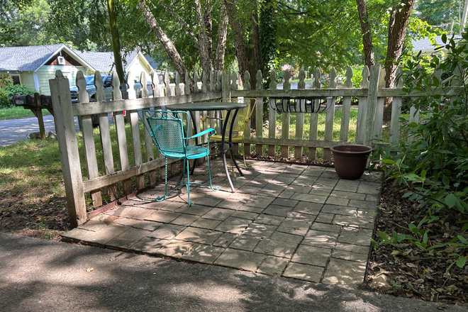 Private Patio for Outdoor working or eating - BELTLINE at Grant Park Triplex