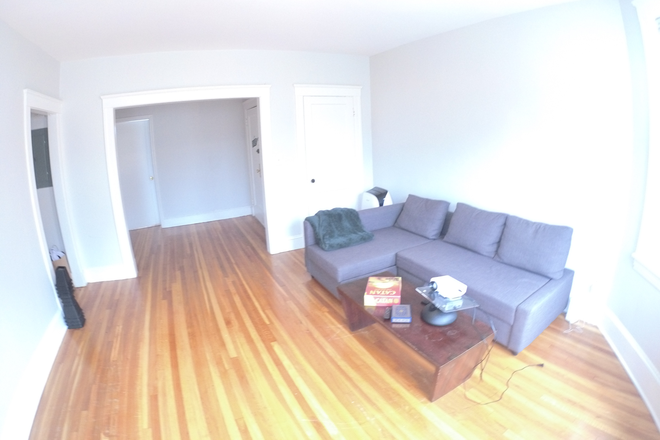 Spacious Living Room - Incredible Apartment (09/01/2025) 10 MIN WALK TO CAMPUS!!!