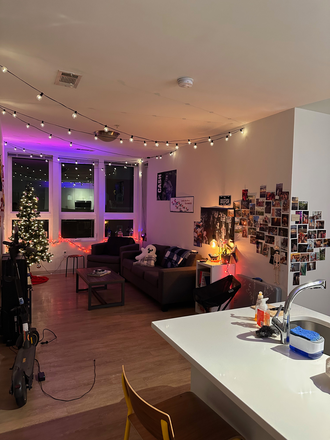 Living Room - LANDMARK SUBLEASE SPRING 2026 - NEGOTIABLE