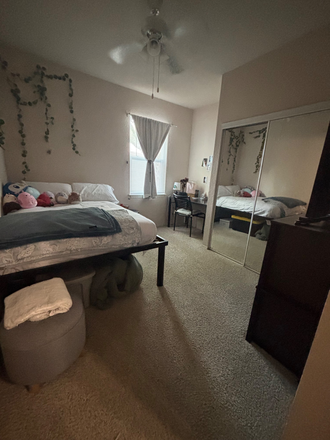 bedroom - the verge - private bedroom in 3x3 apartment <5 min from campus
