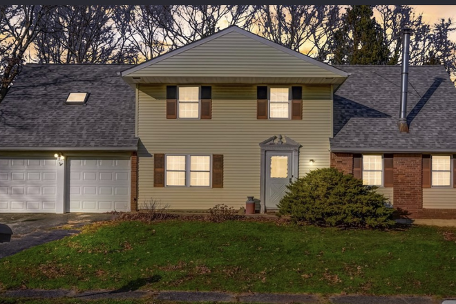 Outside street view - Beautiful House in Port Jefferson Station