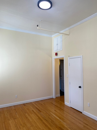 hardwod floors - 159 Prospect Street, Studio, $1350 - Avail. April 1st Apartments