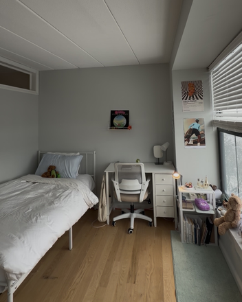 Bedroom - FALL 26 SUBLET‼️FLEXIBLE DATES‼️ Private Furnished Bedroom $2,000 NEAR NEU