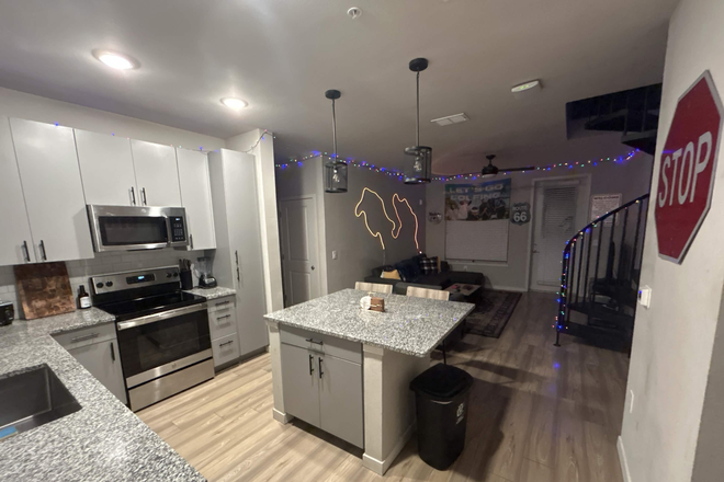 Kitchen/Entrance - The 9 at UCF Apartments