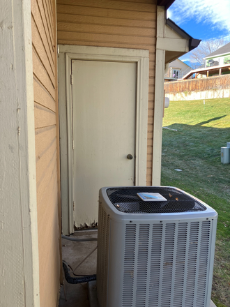 outdoor storage space - Hunter Ridge Townhome near downtown Louisville