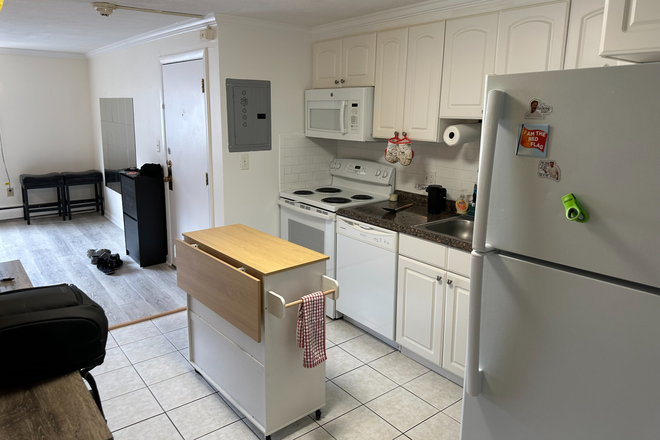Kitchen - $3,100 | Beautiful Renovated 2BR | Heat/HW Inc | No fee | Avail 9/1 Apartments