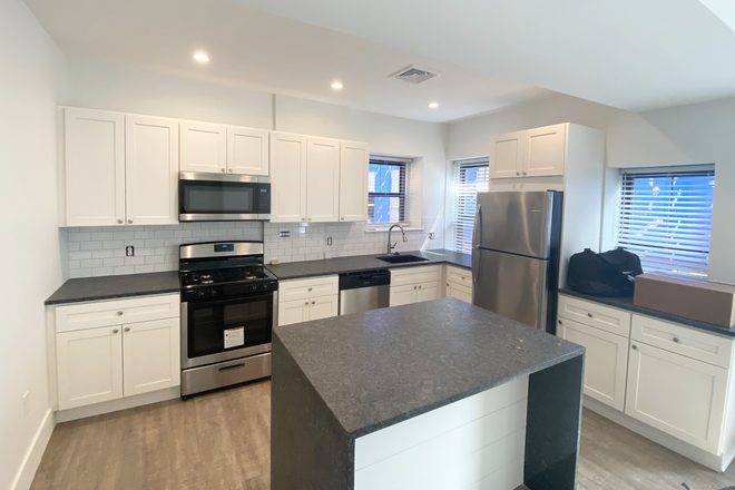 Kitchen - STUNNING renovated 4 bedroom / 2 bathroom located in amazing Mission Hill location