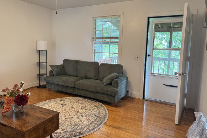 Living Room - 5 Month Lease - Super Cool, 3 bed, Fully Furnished, Utilities & internet included, sitting on 1 acre House