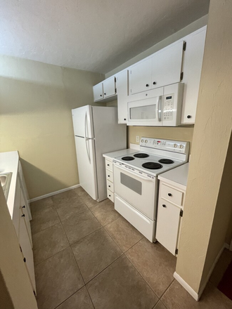 Kitchen - Rooms available in 4/4 Condo