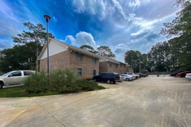 Photo - Eagle Pointe Apartment Homes