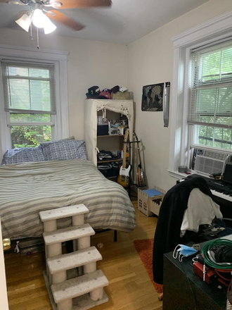 bed - Updated 5/29/25 Cozy 1 bed in Cleveland Circle for 8/1 Condo