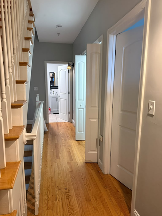Hallway outside room - Private Room Available in Dorchester – 5–10 Min from UMass Boston Apartments