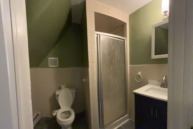 Bathroom - Newly Renovated Spacious and Cozy 3-Bedroom Close to Seton Hall Campus and NJ Transit Trains Apartments