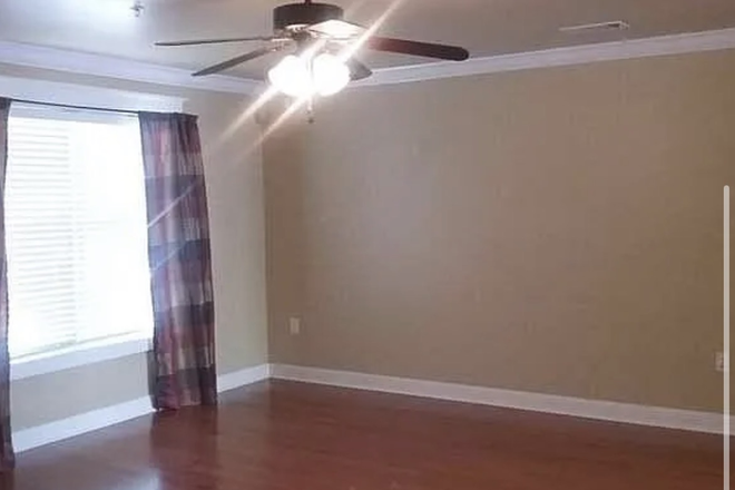 Living room - The Woodlands Townhome