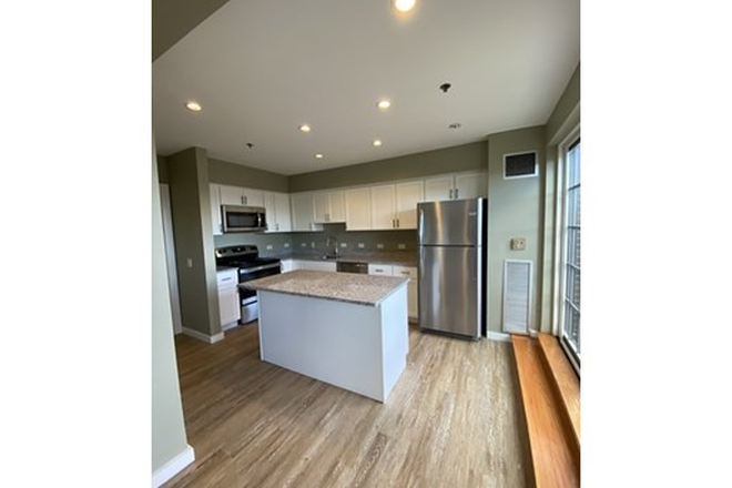 Kitchen - Great Unit in Kenmore Square (2 Bed, 2 Bath) Condo