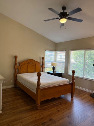 Master bedroom for rent - Move-in Ready! Furnished Private Room & Master Bedroom Available in Safe Neighborhood House