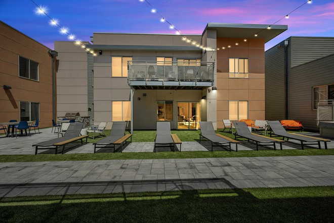 patio - Saga Boulder