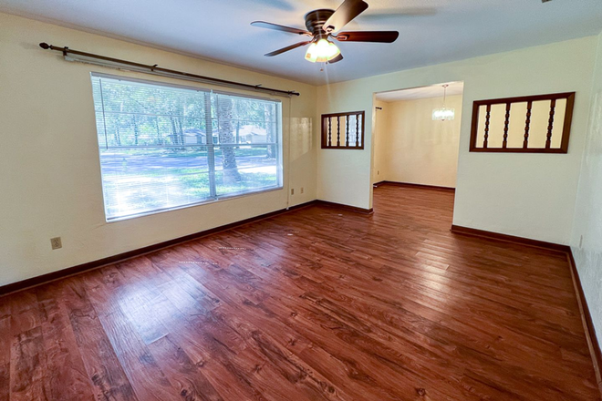 Photo - 3BR/2BA House with Two Car Garage & Large Backyard