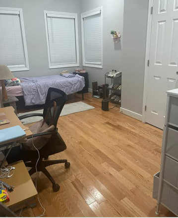 twin XL bed - Row home