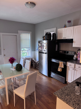 Kitchen - 3140 & 3142 Washington St. Apartments