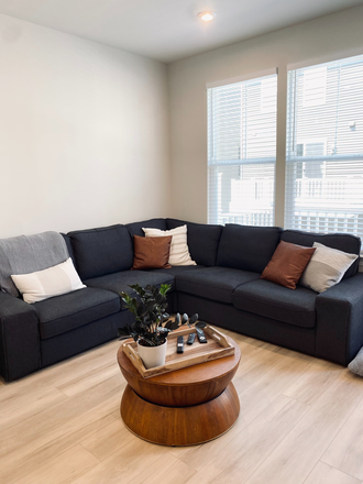 Shared Living room - Brand New Home! Private Bedroom & Bathroom in Shared Home. Only a 5 Min Drive to Campus