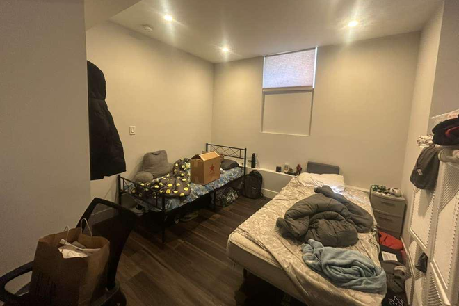 Bedroom - Close to campus