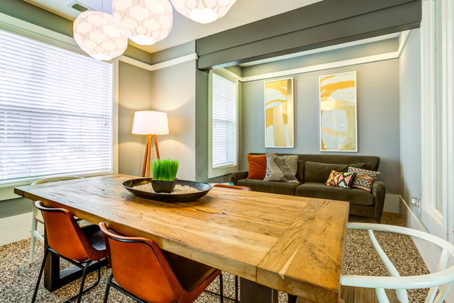 Clubhouse seating - The Nest at 4955 Apartments