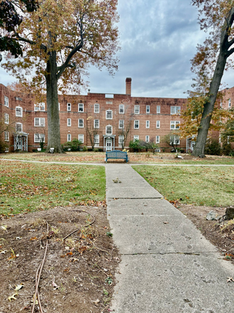 Photo - Clifton Cove Apartments