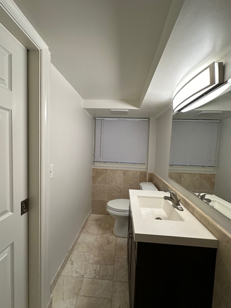 Bathroom - Prime Foxhall Location! 1BR Rental Only 10 Minutes from MedStar Townhome