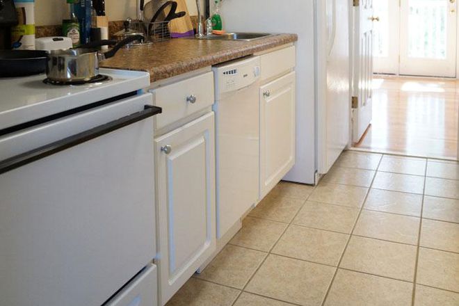 Kitchen - Oxbridge Courtyard Apartments