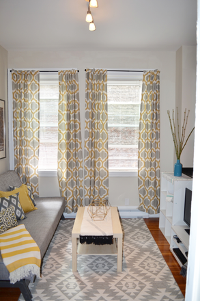 . - 2 BED 1 BATH IN NORTH END* AVAILABLE 9/1/25 Apartments