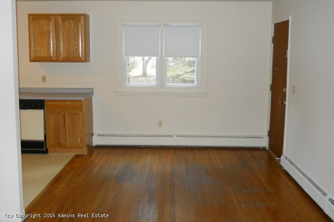Kitchen/Dining Room - Presidential Apartments I - Hot Water Included.