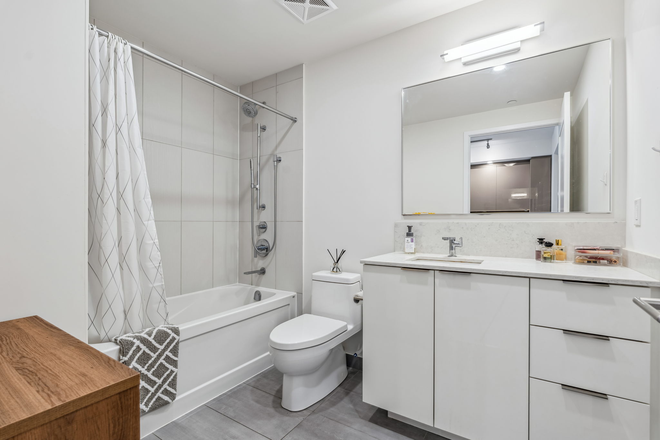 Washroom - Furnished Bedrooms, Lake, 2 Minutes Walk to TTC, 7 Minutes Walk to Subway Condo