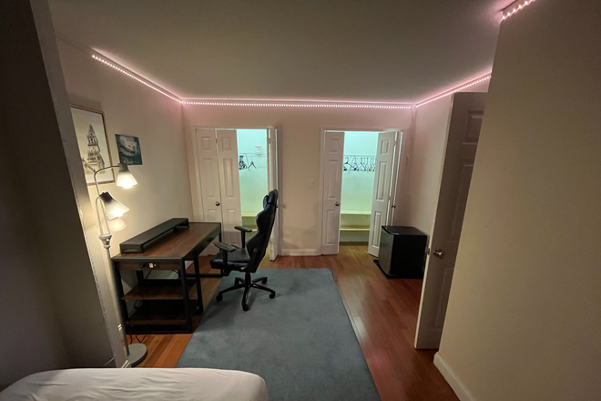 Bedroom - Apartment on Parker St.