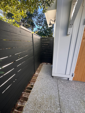 Entrance - Riverland Terrace Cottage Apartments