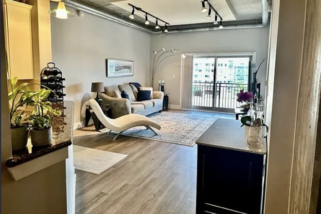 Living room - Looking for one roommate - Bee St Apartments/Condo, 5 min walk from campus