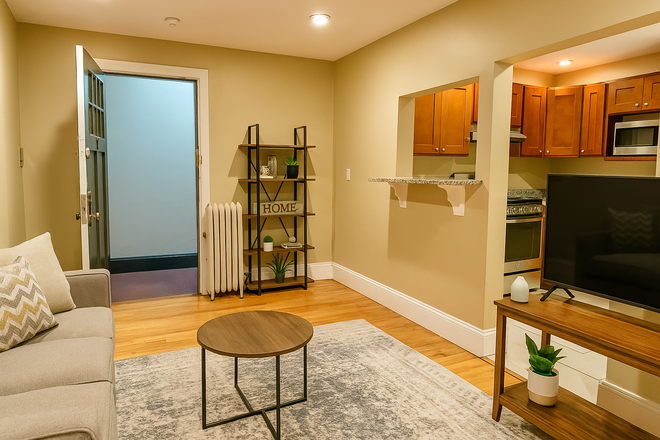 Unit - NO SECURITY DEPOSIT DUE! AVAILABLE 9/1/26! Apartments