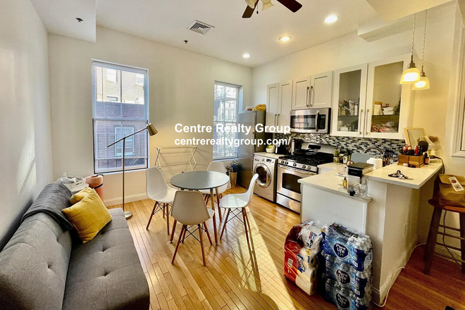 LIVING - LOCATION!!! 2 BED/2 BATH CLOSE TO CAMPUS! 9/1/26! Apartments