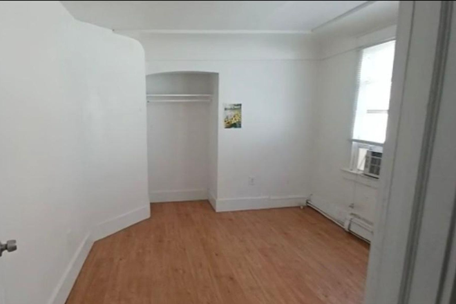 Bedroom - Nice Private Guy Room in Avenues - Top Floor