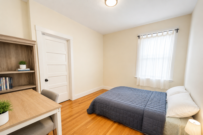 1 - Washington Sq Brookline 4 bed 2 bath 9/1 NO FEE Apartments