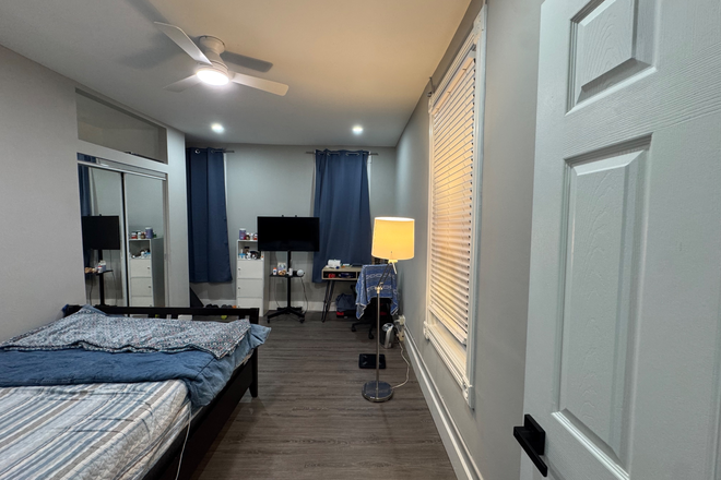 Bedroom - Shared room in newly renovated fully furnished house in Hampden: W 36th street and keswick