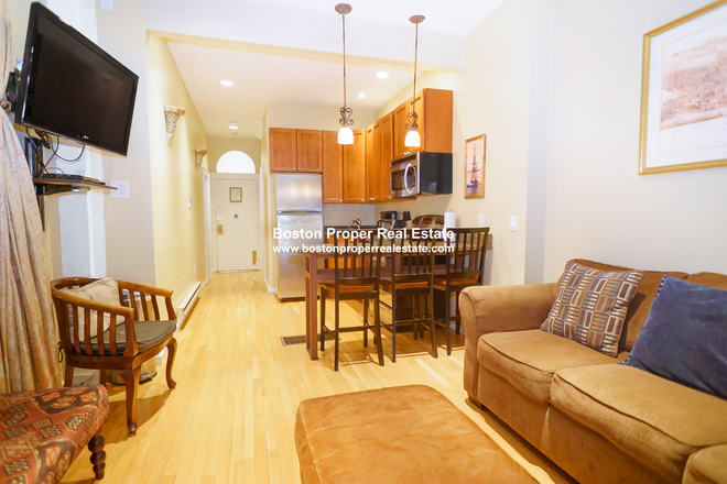 a - 2-Bed in Back Bay!